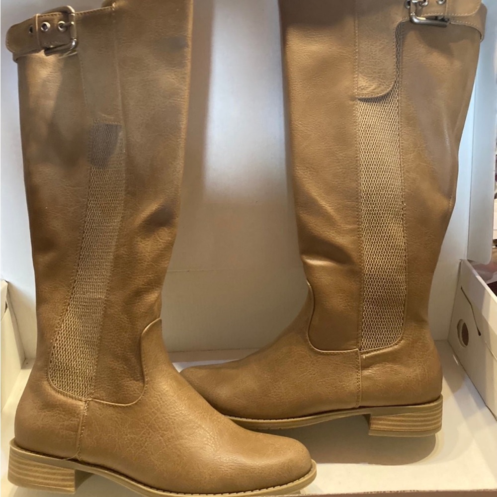 Elegant Tan Knee-High Boots for Women